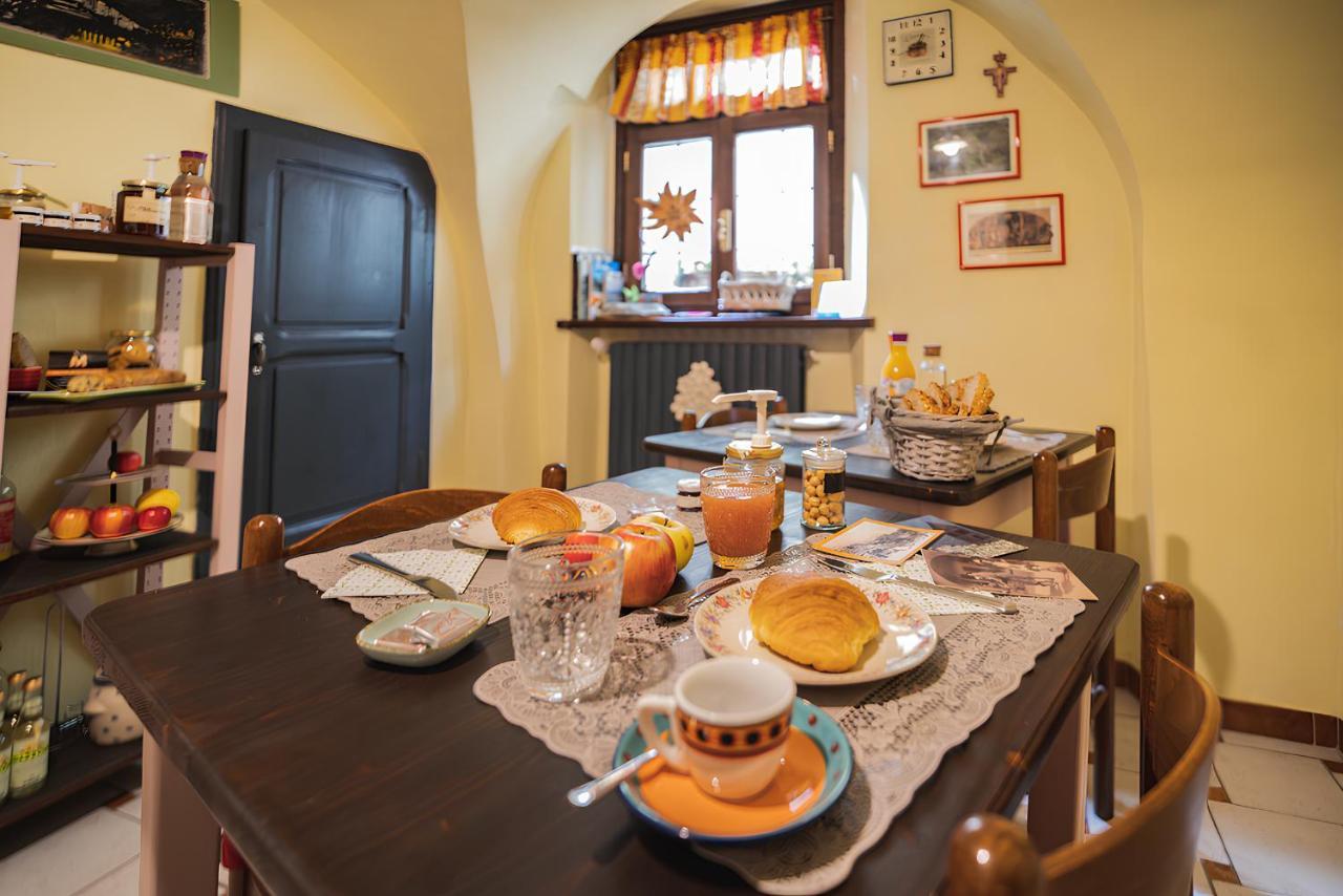 Bed & Breakfast Gabriella Exilles Eksteriør billede