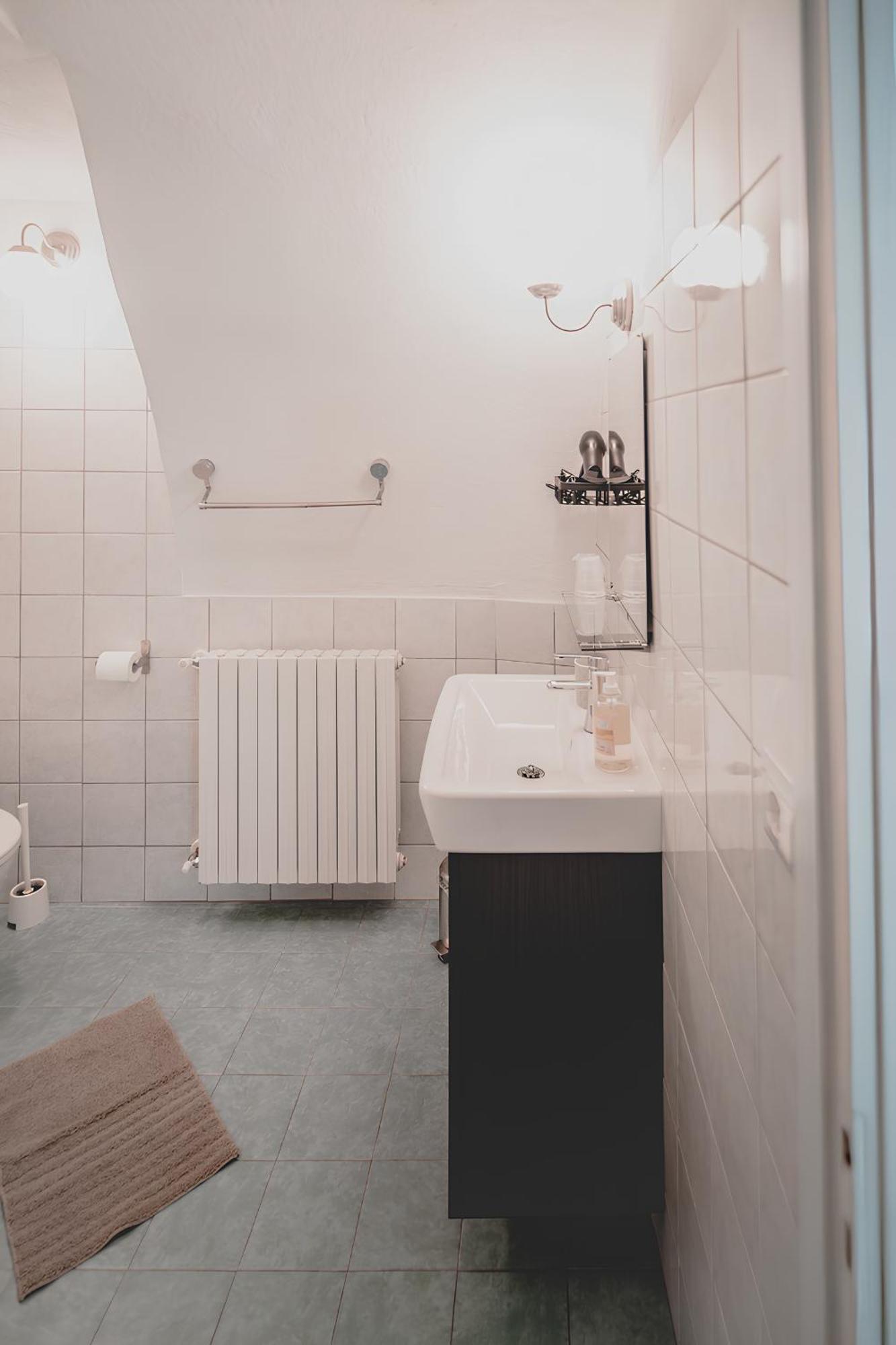 Bed & Breakfast Gabriella Exilles Eksteriør billede